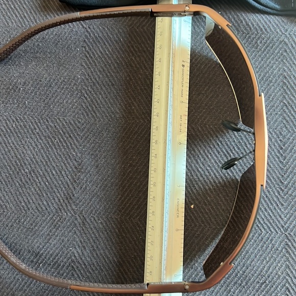 Soxick Bronze - Sport Wraparound sunglasses New w/zippered Case - Picture 3 of 8